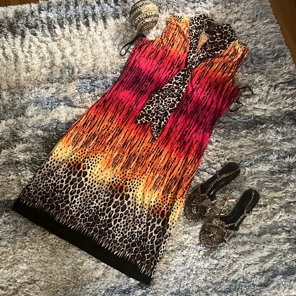 BUNDLE‼️ Leapard print dress and heels